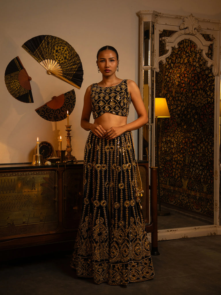 Steel grey sharara.
